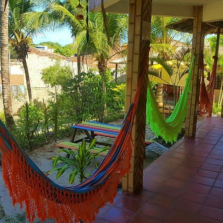 Media Veronica Hostel Suites Pipa Ares Exterior photo